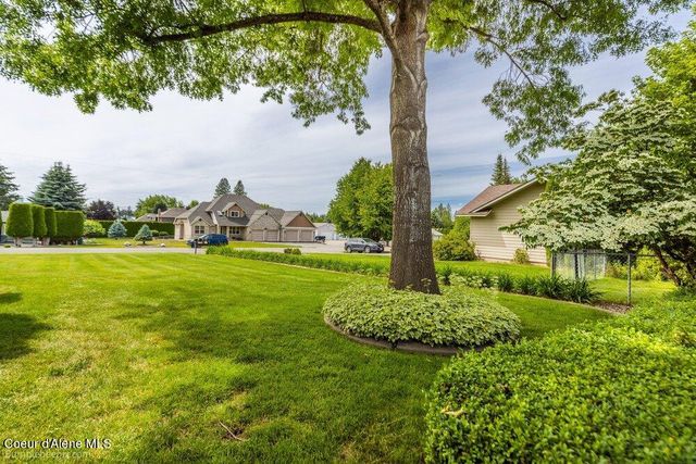 7344 N Valley ST, Dalton Gardens, ID 83815