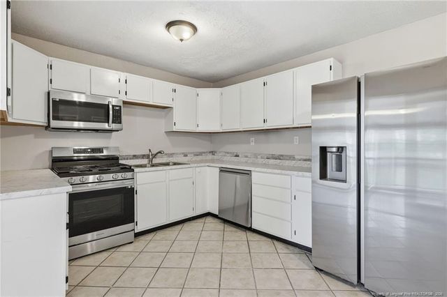 406 Lansdowne Road, Fayetteville, NC 28314