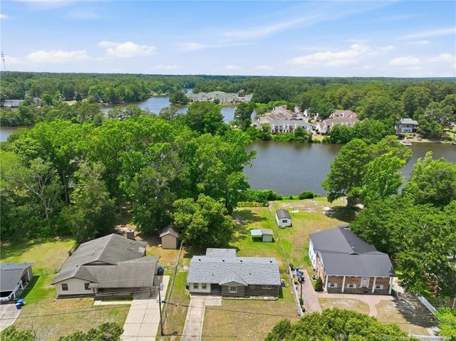406 Lansdowne Road, Fayetteville, NC 28314