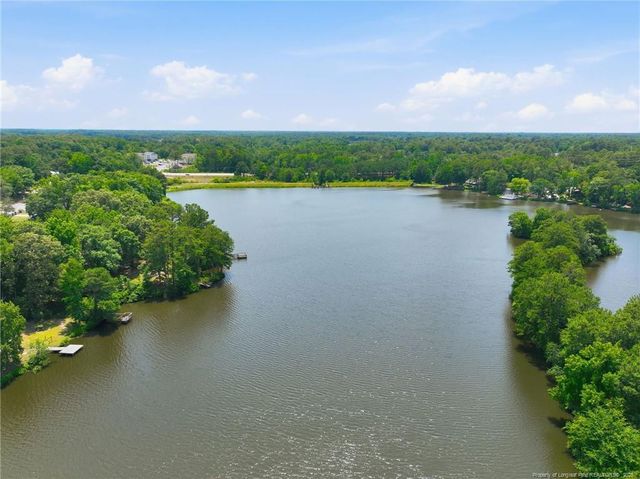406 Lansdowne Road, Fayetteville, NC 28314