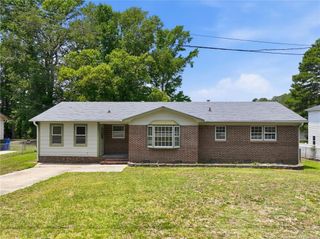 406 Lansdowne Road, Fayetteville, NC 28314