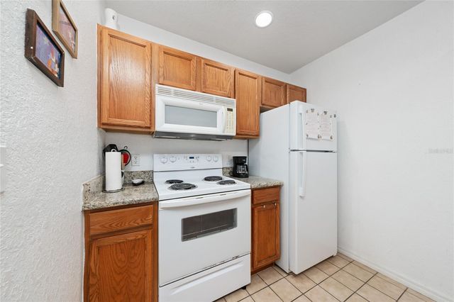 2616 LODI CIRCLE 104, Kissimmee, FL 34746