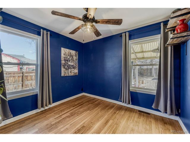 1364 Hanover St, Aurora, CO 80010