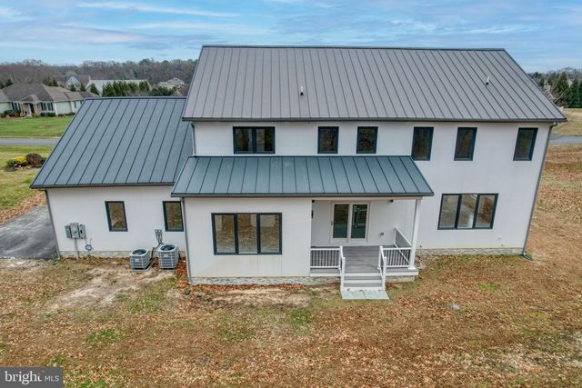 235 FAWN HAVEN WALK, Dover, DE 19901