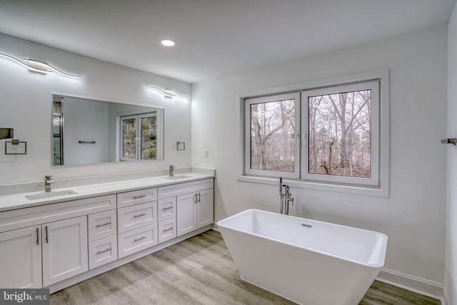 235 FAWN HAVEN WALK, Dover, DE 19901