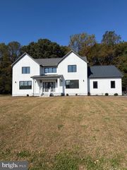 235 FAWN HAVEN WALK, Dover, DE 19901