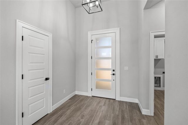 4656 W Triangle Street, Fayetteville, AR 72704