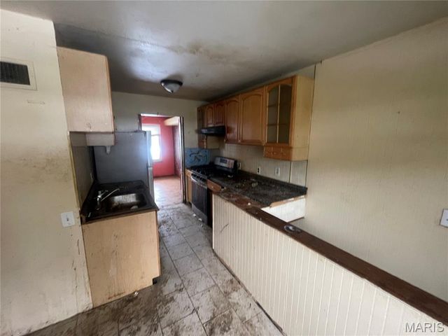 2252 Luxmore Drive, Unincorporated, MO 63136