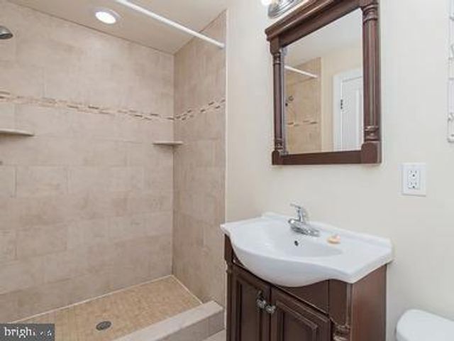 1929 N GRATZ ST, Philadelphia, PA 19121