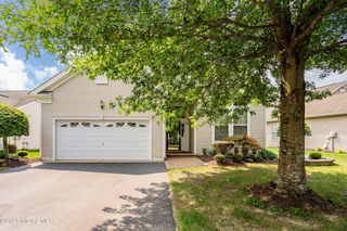 4 Marlow Drive, Jackson, NJ 08527
