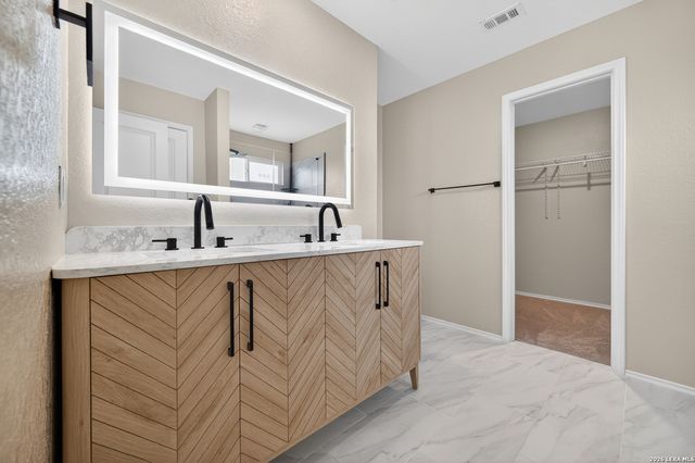 14810 Song Sparrow, San Antonio, TX 78253
