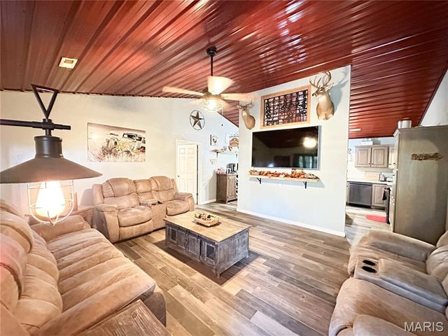 3010 County Road 2330, Salem, MO 65560