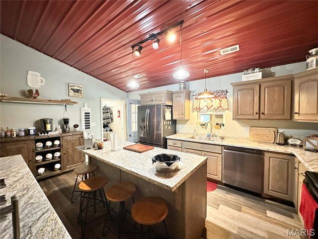 3010 County Road 2330, Salem, MO 65560