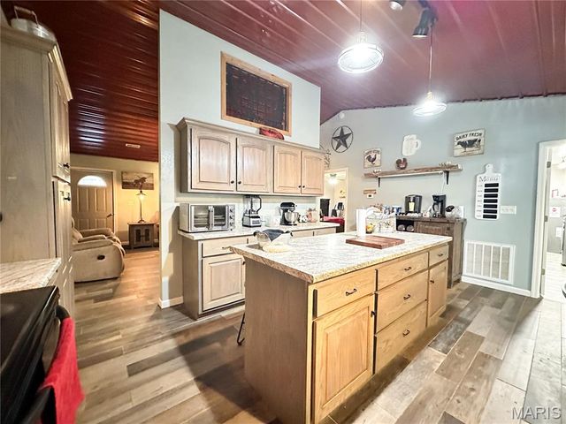 3010 County Road 2330, Salem, MO 65560