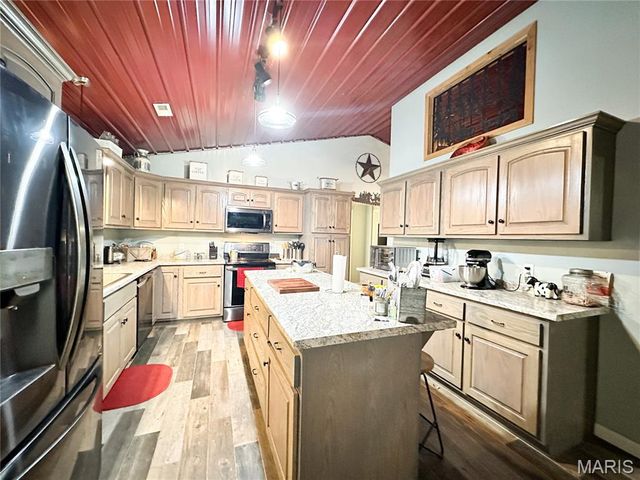 3010 County Road 2330, Salem, MO 65560