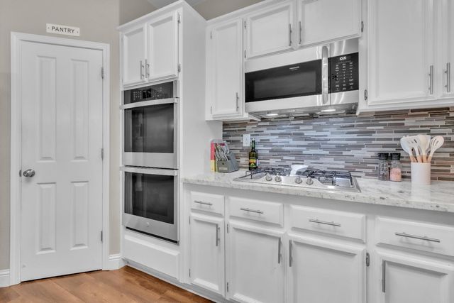 6556 Turnstone Way, Rocklin, CA 95765