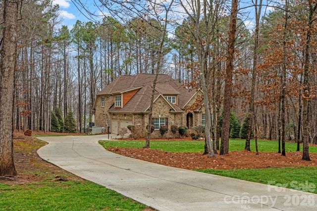 7404 Bay Cove Court, Denver, NC 28037