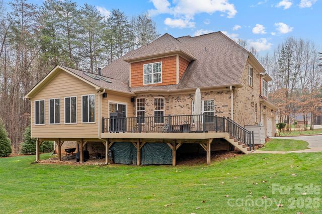 7404 Bay Cove Court, Denver, NC 28037