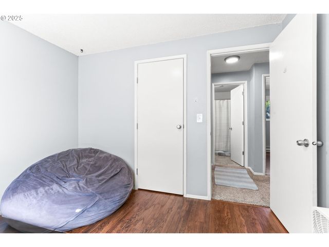 8632 Se LIEBE St, Portland, OR 97266