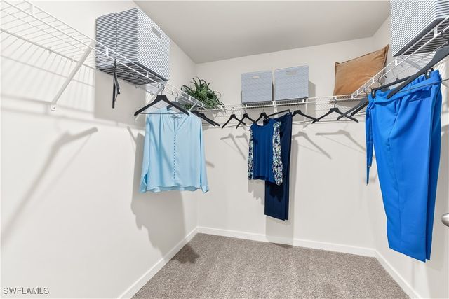 2692 SOFT CORAL DR, North Fort Myers, FL 33903