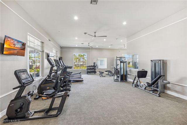 2692 SOFT CORAL DR, North Fort Myers, FL 33903