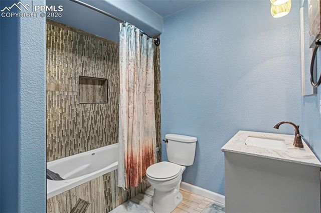 1226 Antrim Loop, Colorado Springs, CO 80910