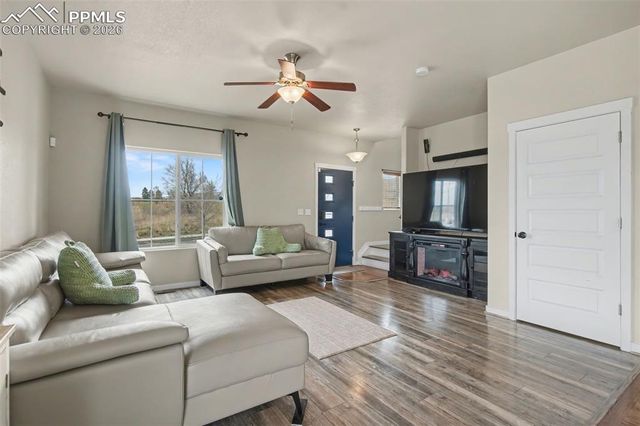 1226 Antrim Loop, Colorado Springs, CO 80910