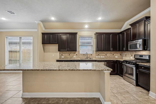 4850 Palomar Lane, League City, TX 77573