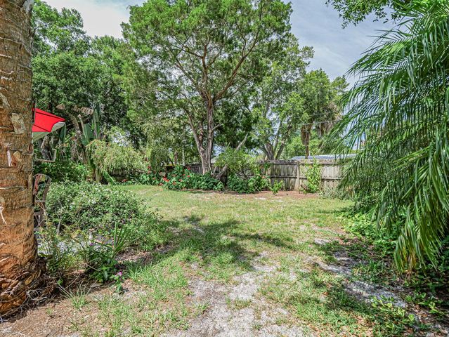 425 Banyan Street, Sebastian, FL 32958