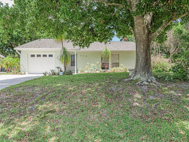 425 Banyan Street, Sebastian, FL 32958