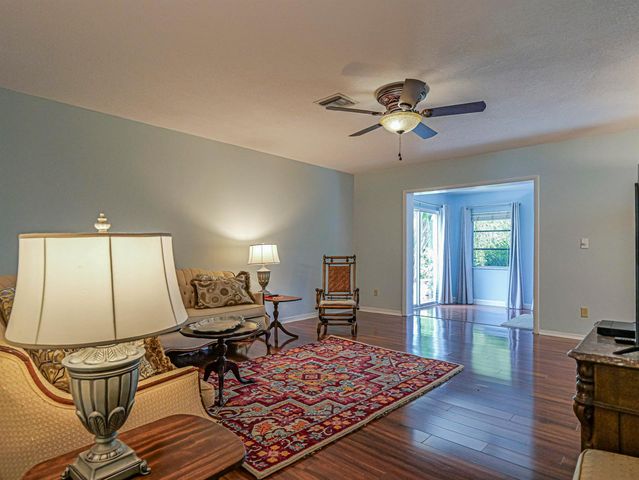425 Banyan Street, Sebastian, FL 32958