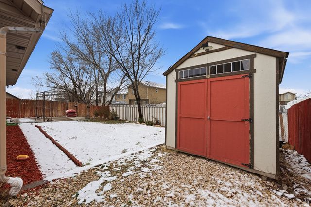 602 RIDGE PLACE DR, Ogden, UT 84404