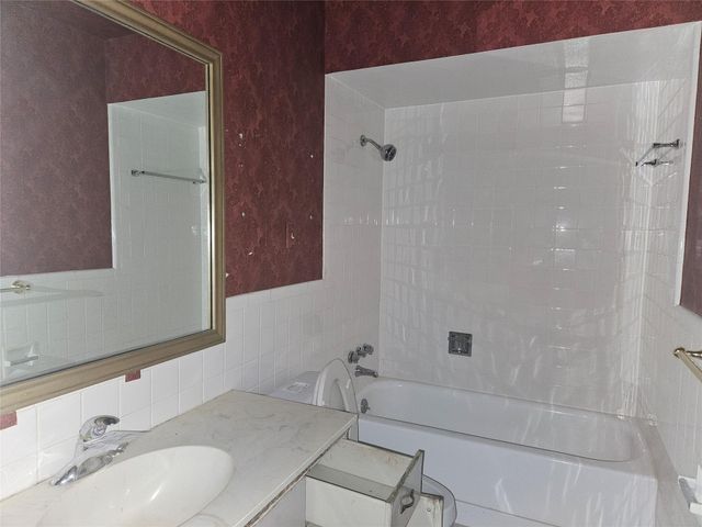 2601 Bellefontaine Street A105, Houston, TX 77025