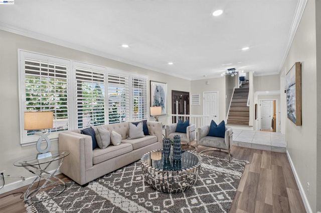 4336 Muirwood Dr, Pleasanton, CA 94588