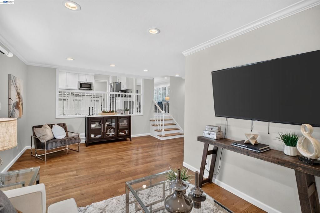 Image 26 of property listing at 4336 Muirwood Dr, Pleasanton, CA 94588