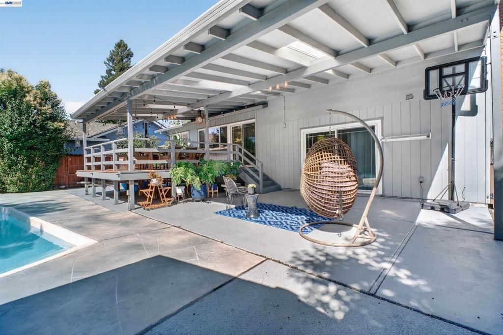 Image 50 of property listing at 4336 Muirwood Dr, Pleasanton, CA 94588