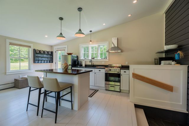 2930 Richville Road, Manchester, VT 05255