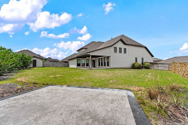 1907 PERES ST, New Braunfels, TX 78132