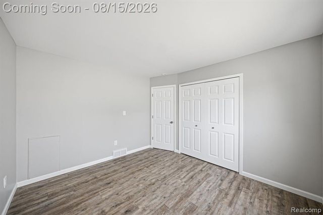 20147 Lakeworth Street, Roseville, MI 48066