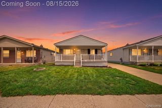 20147 Lakeworth Street, Roseville, MI 48066