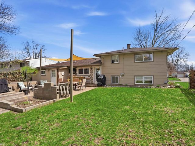 43461 Gainsley Drive, Sterling Heights, MI 48313