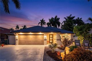 691 100th AVE N, Naples, FL 34108