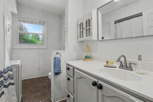 315 W Tuttle Road, Ionia, MI 48846