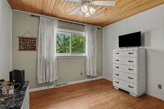 315 W Tuttle Road, Ionia, MI 48846