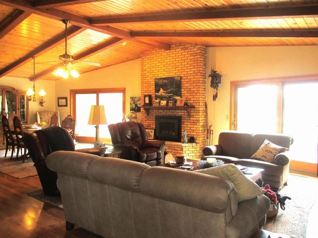 272 Carriage Road, Montello, WI 53949