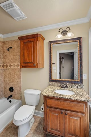 1208 Pontchartrain Court, Bossier City, LA 71111