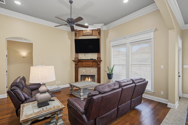 1208 Pontchartrain Court, Bossier City, LA 71111