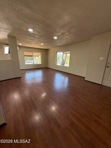 1501 W Gretchen Drive, Tucson, AZ 85705