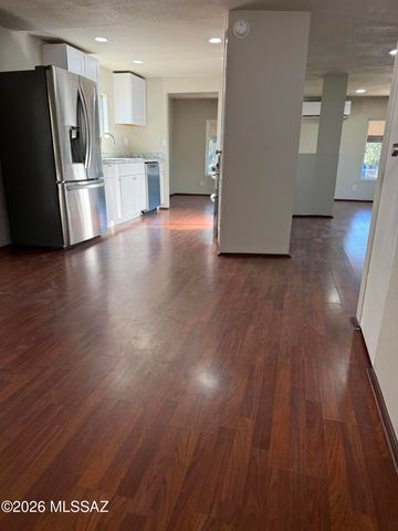 1501 W Gretchen Drive, Tucson, AZ 85705