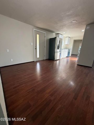 1501 W Gretchen Drive, Tucson, AZ 85705